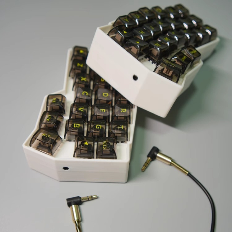 CorneV4.1 Split Keyboard Wired - Tablet Accessories 3D Print recension och pris
